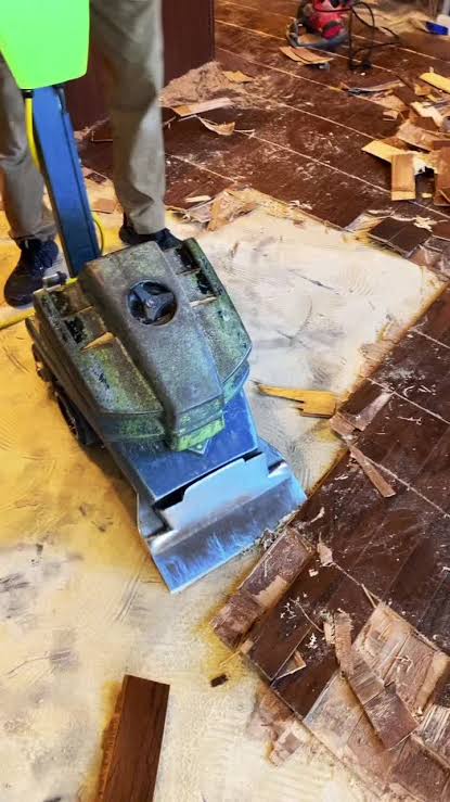 Hardwood Floor Refinishing vs. Replacement: A Comprehensive Guide to Making the Right Choice